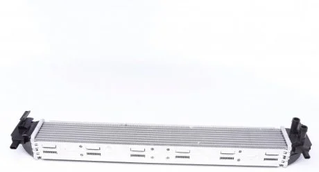 Радіатор двигуна AUDI A1 SEAT IBIZA IV, IBIZA IV ST, TOLEDO IV SKODA FABIA II, FABIA III, RAPID, ROOMSTER, ROOMSTER PRAKTIK VW POLO 1.0-1.4D 11.09- NRF 53126