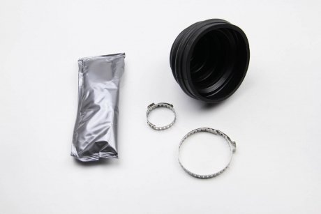 Пильовик ШРКШ зовн. 24*92*83 AUDI 100, 200, 80, A6, QUATTRO, V8 SAAB 9000 VOLVO 850, C70 I, S70, V70 I, XC70 CROSS COUNTRY 1.8-4.2 07.80-10.05 AUTOFREN D8112