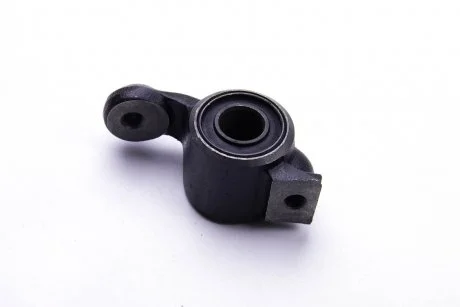 Сайлентблок рычага перед (з кроншт.) Scudo/Jumpy/Expert 96> передній Л=Пр. METALCAUCHO Metalcaucho 02981