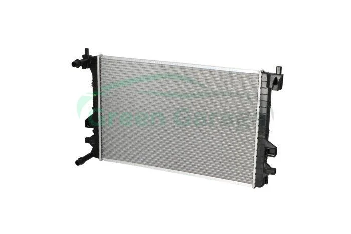 Радіатор охолодження двигуна AUDI A3 SEAT LEON,SKODA OCTAVIA III GOLF VII 1.2-2.0D 04.12- NRF 58471 (фото 1)