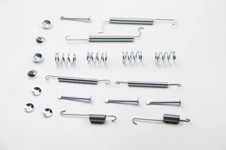 Комплект пружинок барабанных тормозов зад VECTRA 88-95 200х46 SEINSA AUTOFREN D31039A