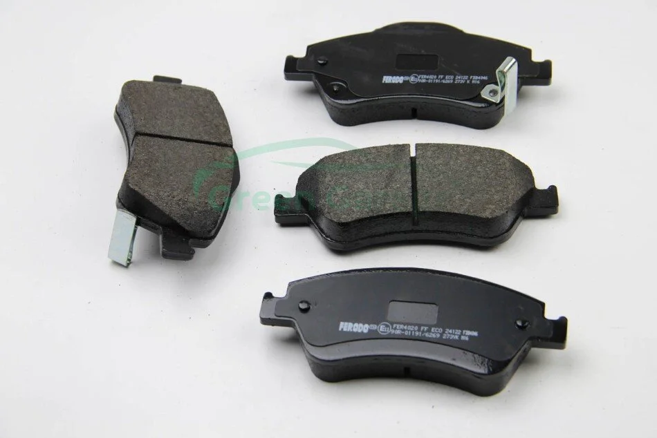 Тормозные колодки перед. Toyota Auris 07-12 (bosch) (136,7x57,9x19,2) FERODO FDB4046 (фото 1)