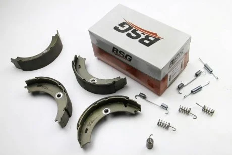 Колодки ручного тормоза Sprinter/LT 96-06 (спарка)(с пружинками) 60-205-005 BSG BSG 60205005