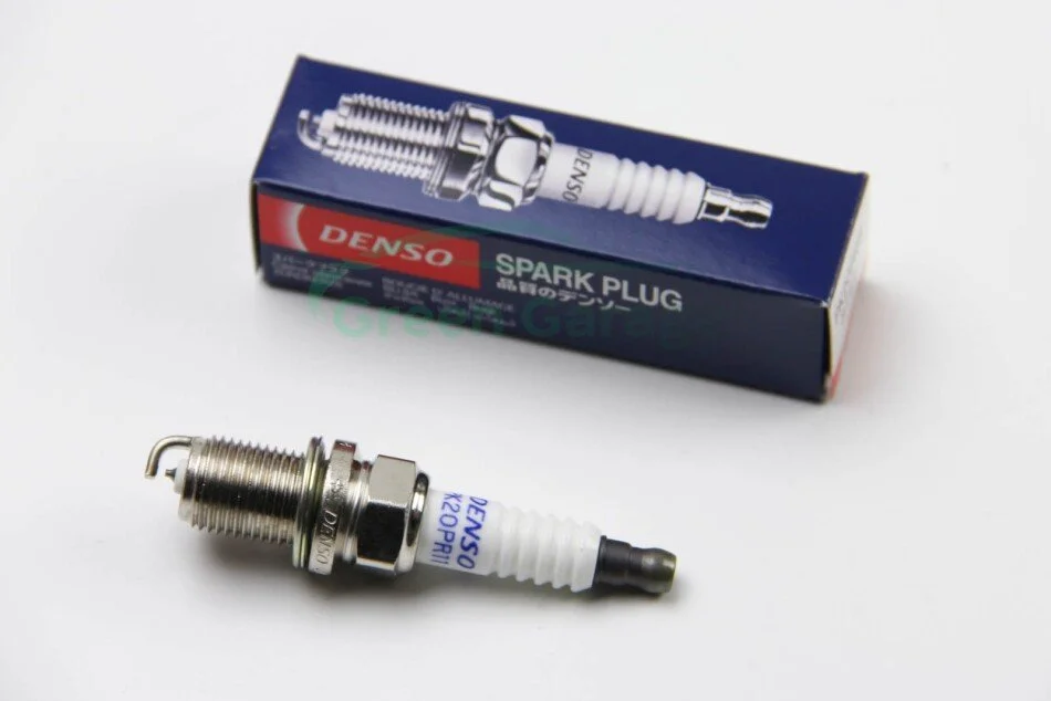 Свеча зажигания Ford/MB/Renault/Mitsubishi/Nissan/Subaru/Suzuki DENSO PK20PR11 (фото 1)