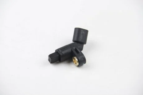 Датчик ABS передн Лів AUDI A3, TT SEAT AROSA, CORDOBA, CORDOBA VARIO, CORDOBA VARIO/KOMBI, IBIZA II, INCA, LEON, TOLEDO I, TOLEDO II SKODA OCTAVIA I, OCTAVIA I/KOMBI 1.0-Electric 02.88-12.13 AUTLOG AS4001