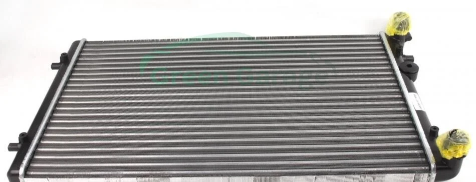 Радиатор охлаждения двигателя AUDI A3 96- (пр-во) NRF 509529A (фото 1)