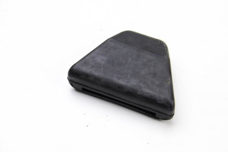 Подушка передньої ресори (1-лист) Sprinter -06 (бокова) BSG BSG 60700027