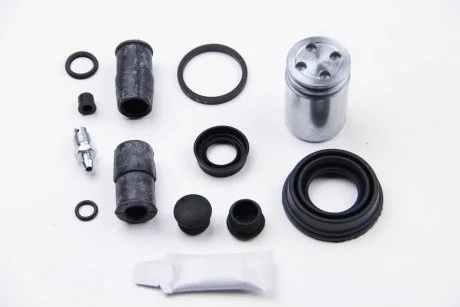 Ремкомпл. суппорта зад YARIS (34мм) 07- (с поршнем) SEINSA AUTOFREN D41609C