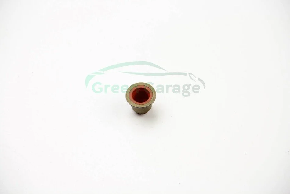 Сальник клапана 1.6HDi Berlingo/Partner 05-/Jumpy/Expert 07- ELRING 262650 (фото 1)