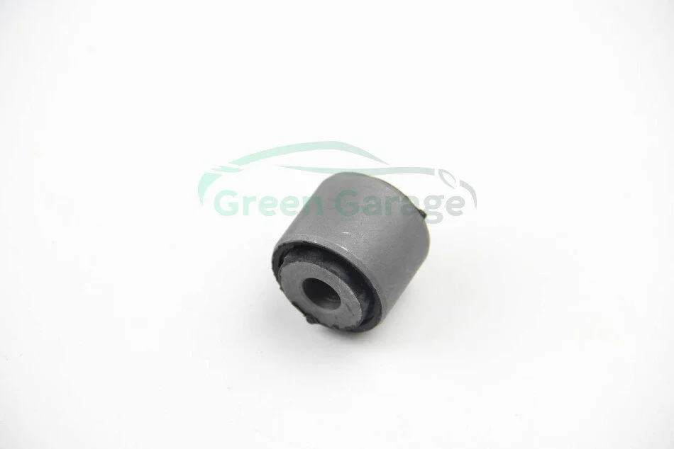 Сайлентблок задней поперечной тяги Ford Mondeo MK III 00-07 BC GUMA BC0637 (фото 1)