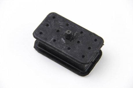 Подушка передньої ресори Sprinter/Crafter 06- нижня BSG BSG 60700155