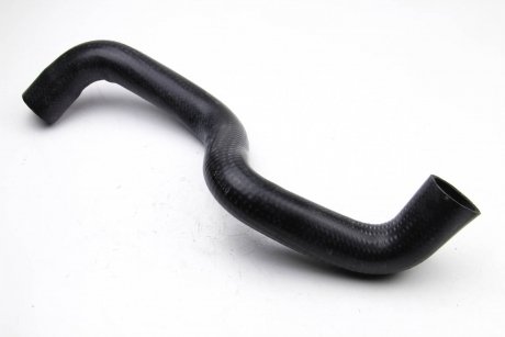 Патрубок інтеркулера Combo 1.7DI/CDTI 01- Л великий BSG BSG 65720047