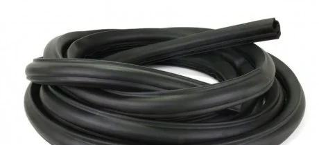 Уплотнитель двери (задней) MB Sprinter (901-904) (высокая крышка) AUTOTECHTEILE 100 6920