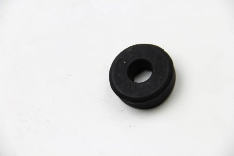 Втулка амортизатора перед T4 91-03 (верхняя) 90-700-070 BSG BSG 90700070
