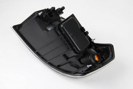 Фара F. Transit 00-06 ПР. (темн. відбивач) BSG BSG 30800005