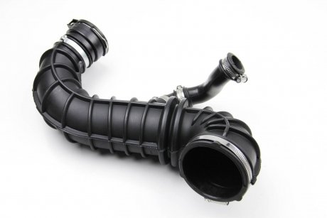 Патрубок воздухозаборника Connect 02- (к-кт) 30-720-124 BSG BSG 30720124