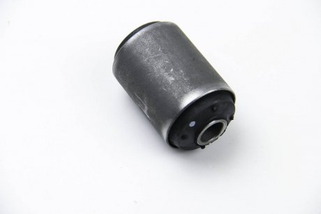 Сайлентблок рессоры Transit 91-00 (задний) 30-700-016 BSG BSG 30700016