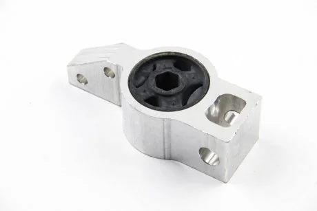 Сайлентблок перед. важеля Caddy/Golf 04-/Jetta 06- (позаду) Л. BSG BSG 90700030