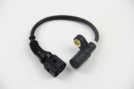 Датчик ABS передн AUDI A3, TT SEAT LEON VW BORA, BORA I, GOLF IV 1.8-3.2 12.96-06.06 AUTLOG AS4004