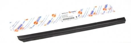 Уплотнитель двери (передней) VW T5 03- (L) (наружный) AUTOTECHTEILE 383 7031