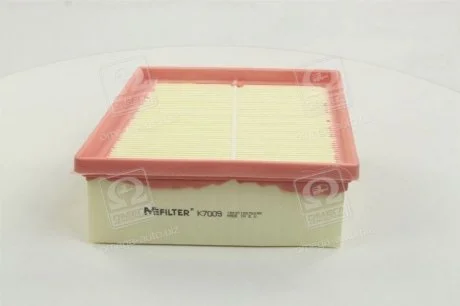 Фильтр воздушный Transit Courier 14-/B-Max/Fiesta 08- M-FILTER K 7009