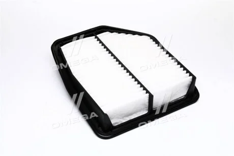 Фільтр повітряний Suzuki Grand Vitara II 2.4/3.2 09- DENCKERMANN A141499