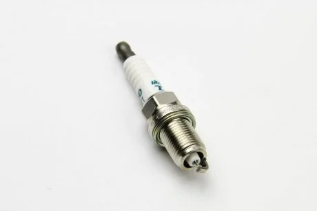 Свічка запалювання DENSO IK20TT