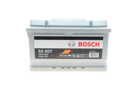 Акумуляторна батарея 74А BOSCH 0 092 S50 070