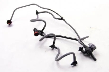 Шланг обратки (с датчиком) Master/Trafic 2.5dCi 03- RENAULT 8200503234