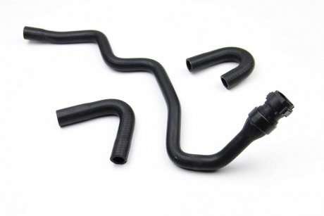 Патрубок радиатора печки Ducato/Jumper 2.2 HDI 06- BSG BSG 70720189