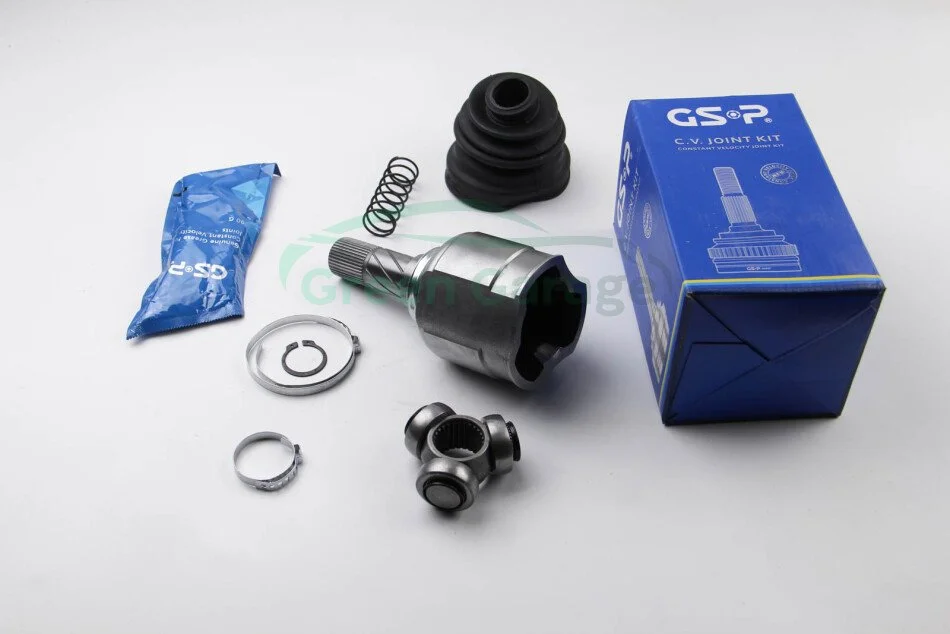 Шрус внутренний Master 2.3 DCi 10- Л. GSP 650045 (фото 1)