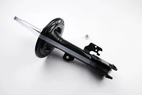 Амортизатор передний Toyota Camry 01-06 Пр. KYB 334386