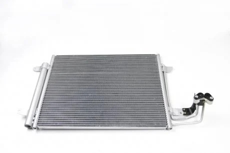 Радіатор кондиціонера Caddy 04-/Touran 03- BSG BSG 90525005