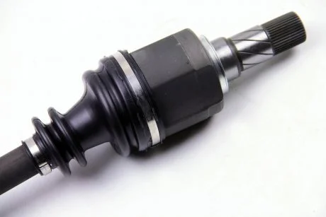 Полуось Megane II 2.0 Л. 02- BGA DS7334LA