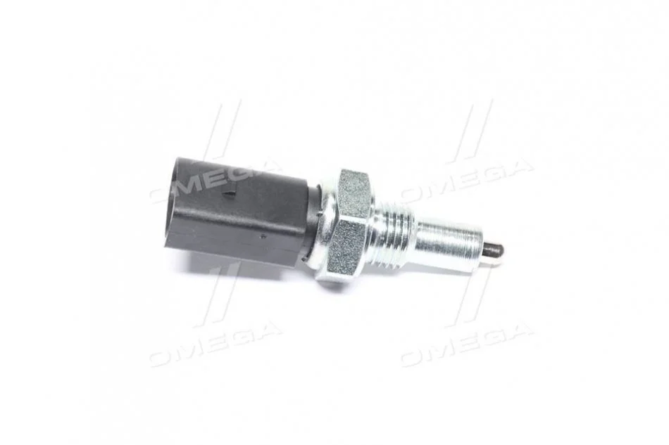 Датчик зад хода А4/A6/Passat/Superb 97-11 VERNET RS5581 (фото 1)