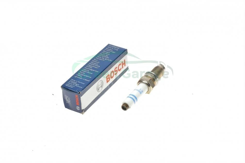 Свеча зажигания VAG 1.0, 1.6 11- (пр-во) BOSCH 0 241 135 520 (фото 1)