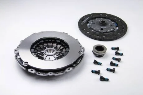 Зчеплення+маховик CITROEN C4-C5,FIAT SCUDO,PEUGEOT EXPERT 2,0HDI 04-(Вир-во) LUK 600 0136 00