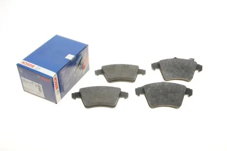 Гальмівні колодки дискові BOSCH 0986494107