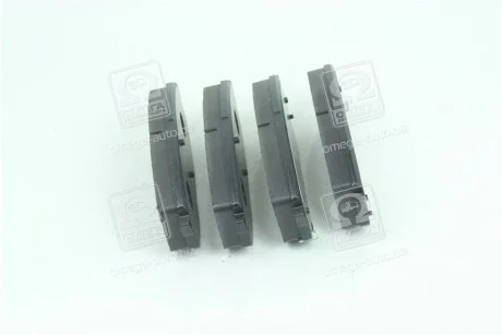 Комплект гальмівних колодок з 4 шт. дисків Hi-Q (SANGSIN) SP1240