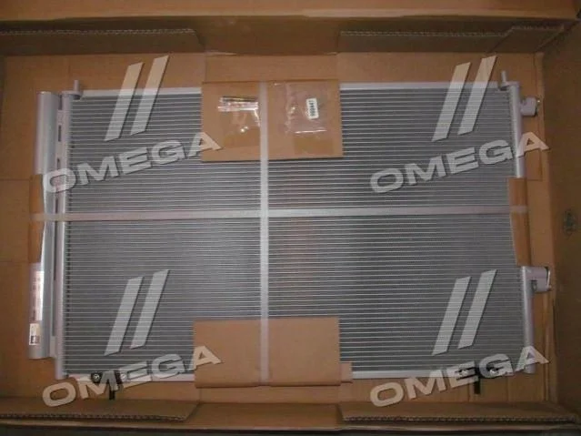 Радиатор кондиционера TOYOTA RAV4 (пр-во Nissens) NISSENS 940349 (фото 1)