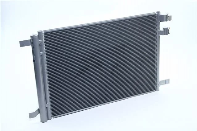 Радіатор кондиціонера AUDI; SEAT; Volkswagen; SKODA (вир-во Nissens) NISSENS 940319 (фото 1)