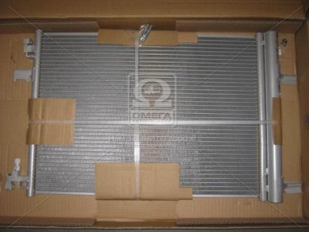 Радiатор кондицiонера NISSENS 940134