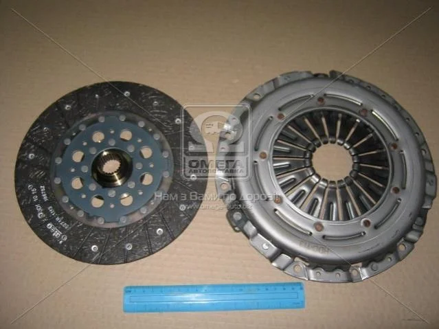 Сцепление HYUNDAI Sonata 2.0, 2.4 Petrol 4/2008->1/2011 (Пр-во) VALEO 828084 (фото 1)