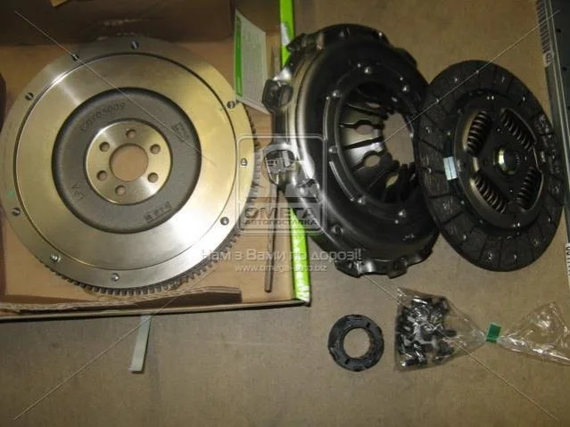 Зчеплення SEAT Exeo 2.0 Diesel 12/2008->/ (Вир-во) VALEO 835026 (фото 1)