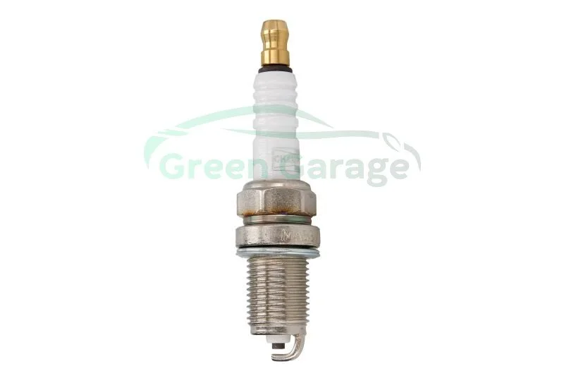 Свеча зажигания DAEWOO LANOS, CHEVROLET LACETTI, AVEO (пр-во) CHAMPION OE039/T10 (фото 1)