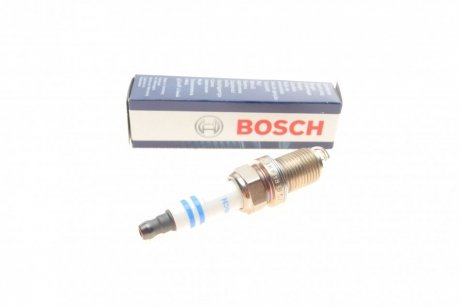 Свiчка запалювання BOSCH 0 242 240 653