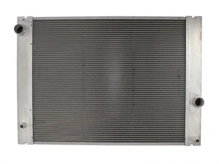 Радиатор охлаждения BMW 5 E60-E61/7 E65-E66-E67-E68 (01-) AT (пр-во Nissens) NISSENS 60772