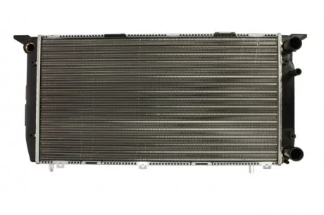 Радиатор охлаждения AUDI 80 / 90 (B3) (86-) 1.6-2.0(пр-во Nissens) NISSENS 604361
