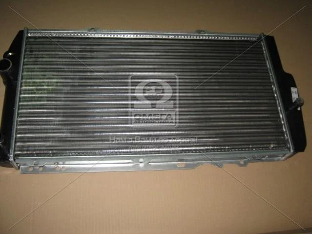 Радиатор охлаждения AUDI 100 (C2) (76-) (пр-во Nissens) NISSENS 604551 (фото 1)