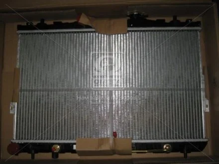 Радiатор NISSENS 67493